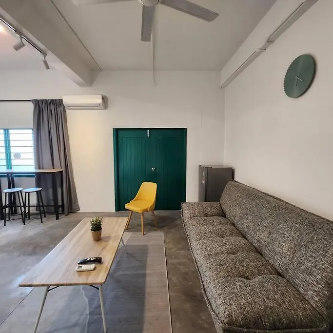 Ipoh Town Centre - Nordic 7Pax Apartment 0*,