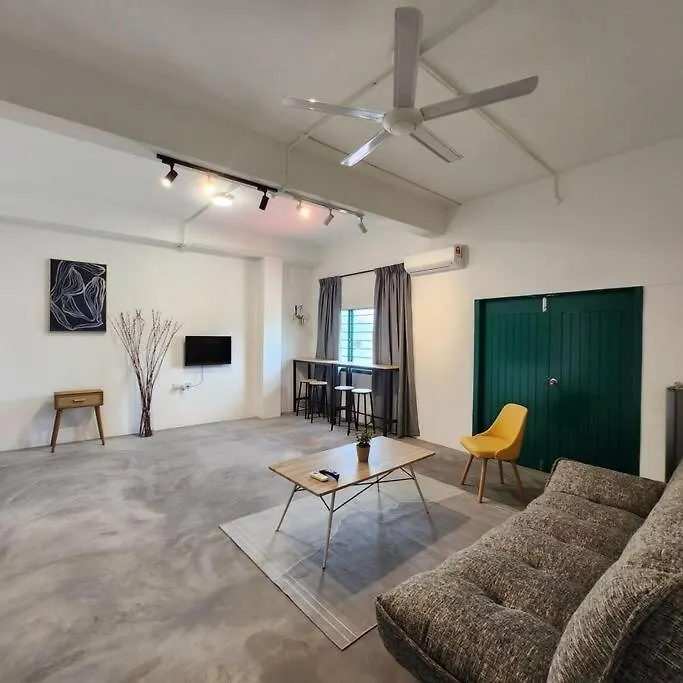Ipoh Town Centre - Nordic 7Pax Apartment 0*,